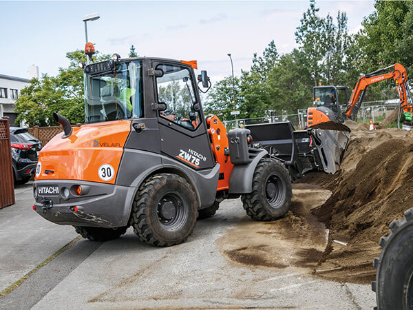 Lista-ZW75-6C-Hitachi-Pale-Gommate-SCAI